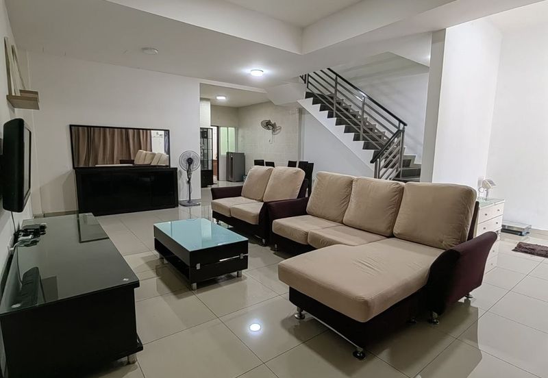 Taman Lapangan Hartamas Botani