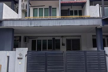 Taman Lapangan Hartamas Botani