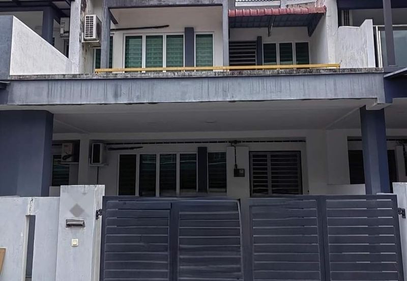 Taman Lapangan Hartamas Botani