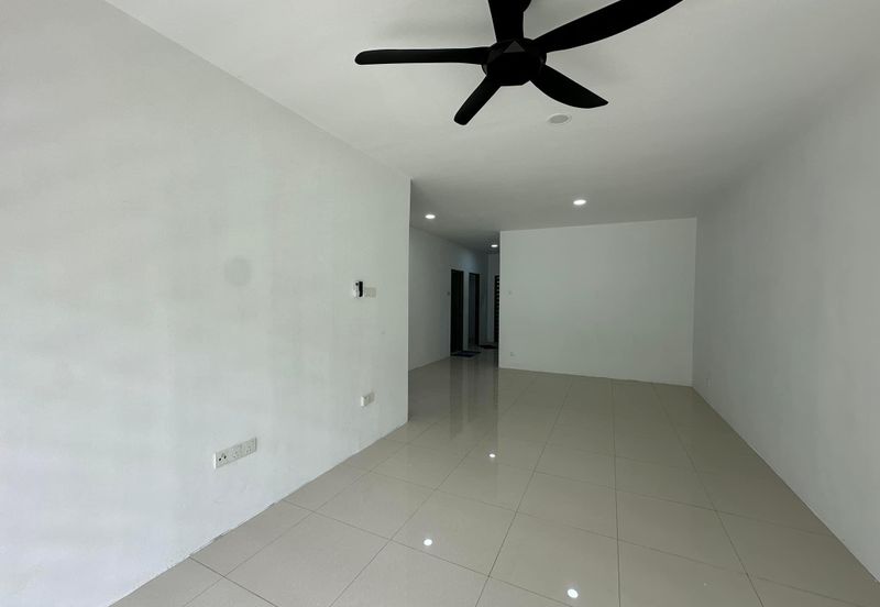 Manhattan Condominium