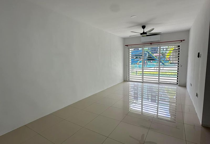 Manhattan Condominium