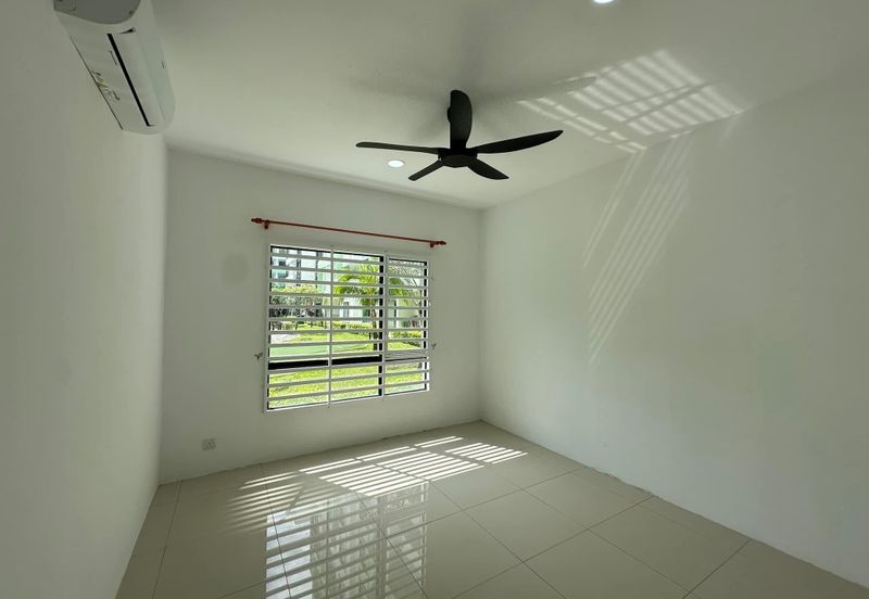 Manhattan Condominium