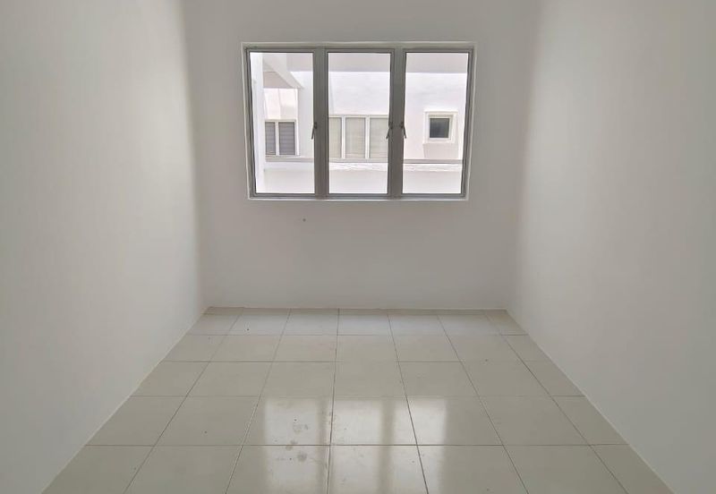 CASA RESIDENCES, CHEMOR