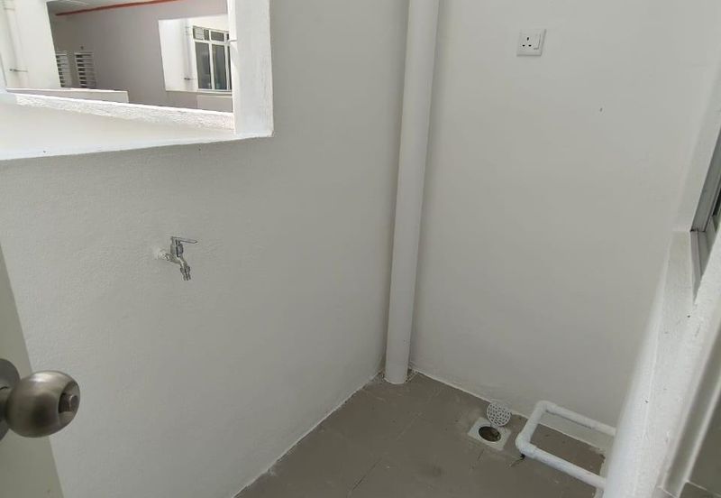 CASA RESIDENCES, CHEMOR