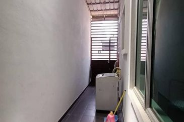 Arena Tasek Putra (Tasek Nova)