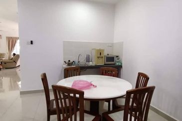 Arena Tasek Putra (Tasek Nova)