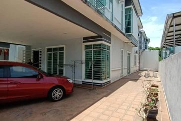 Arena Tasek Putra (Tasek Nova)