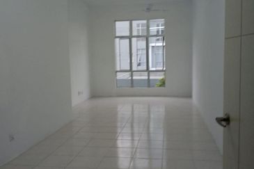 CASA RESIDENCES, CHEMOR