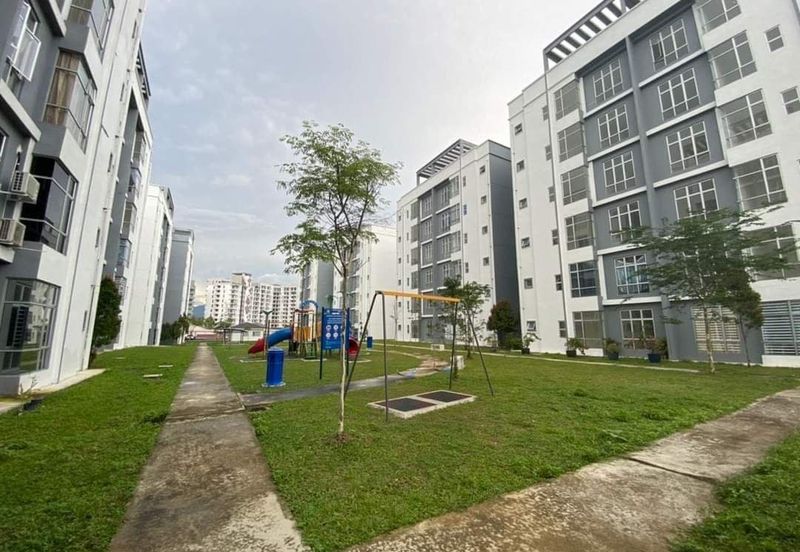 CASA RESIDENCES, CHEMOR