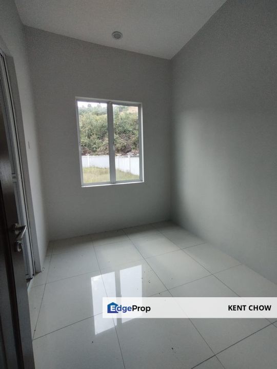 🏡 Meru Hill Bungalow - Never Occupied!, Perak, Ipoh