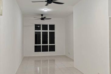 CASA RESIDENCES, CHEMOR