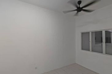 CASA RESIDENCES, CHEMOR