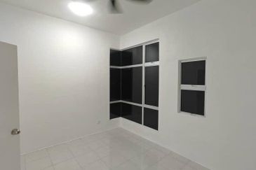 CASA RESIDENCES, CHEMOR