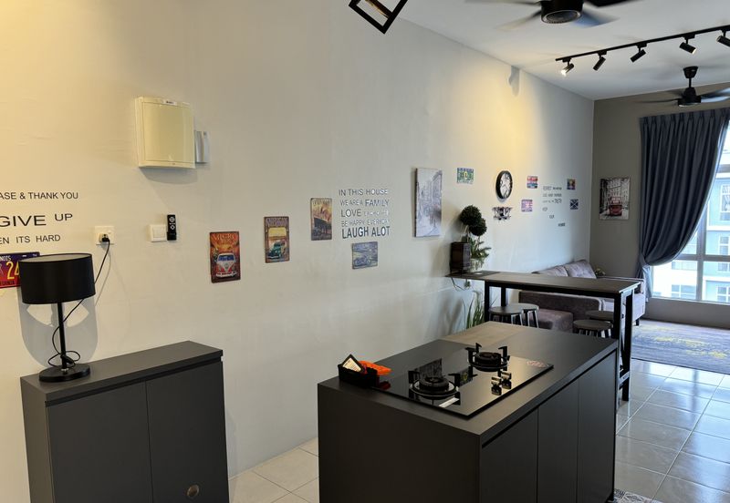 CASA RESIDENCES, CHEMOR