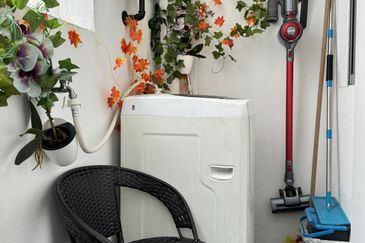 CASA RESIDENCES, CHEMOR