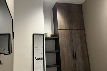 CASA RESIDENCES, CHEMOR