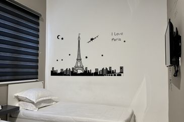 CASA RESIDENCES, CHEMOR