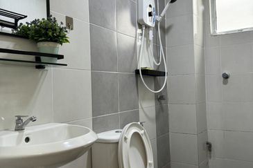 CASA RESIDENCES, CHEMOR