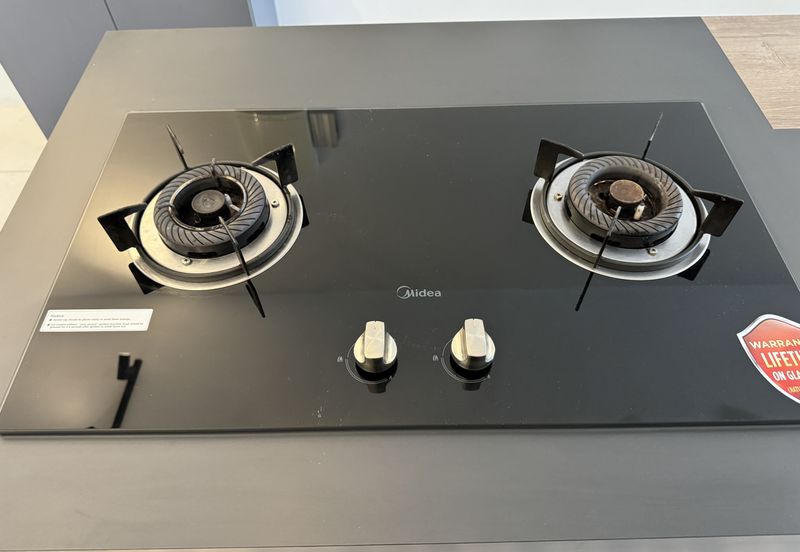 CASA RESIDENCES, CHEMOR