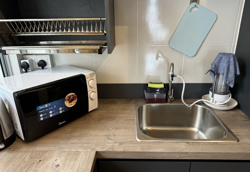 CASA RESIDENCES, CHEMOR