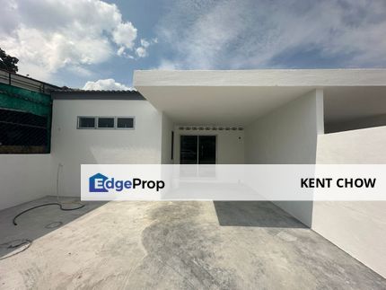 ‼️ Hot Deal Alert: Move-In Ready Single Storey in Tasek! ‼️ 📍 Location: Tasek (Behind RHB Bank), Perak, Ipoh