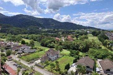 MERU VALLEY RESORT (GOLF VISTA APARTMENT