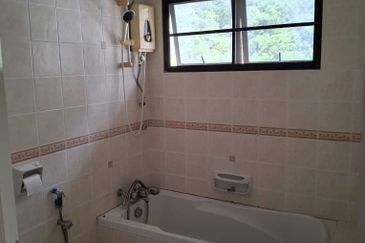 MERU VALLEY RESORT (GOLF VISTA APARTMENT