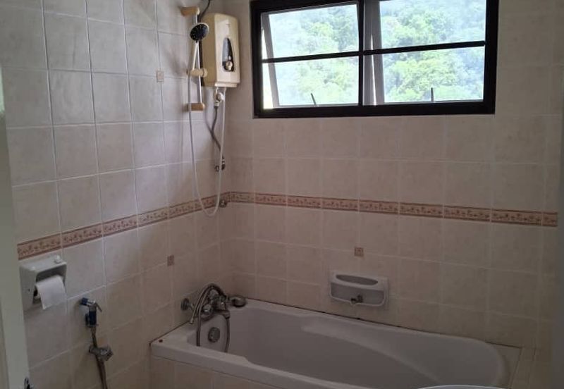 MERU VALLEY RESORT (GOLF VISTA APARTMENT