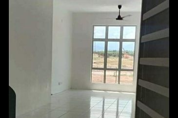 CASA RESIDENCES, CHEMOR