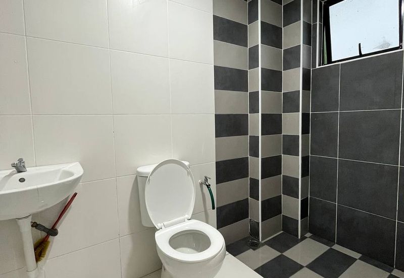 Manhattan Condominium