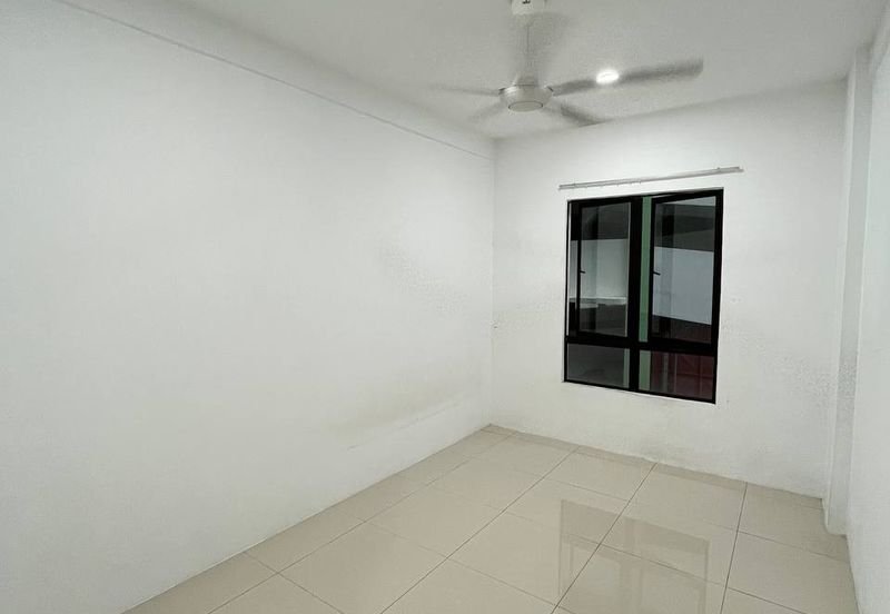 Manhattan Condominium