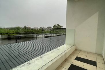 Manhattan Condominium