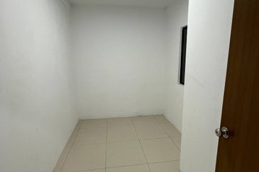 Manhattan Condominium