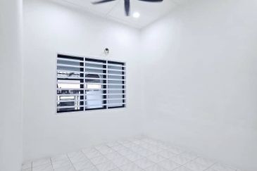 TAMAN PUTERI LINDUNGAN BULAN