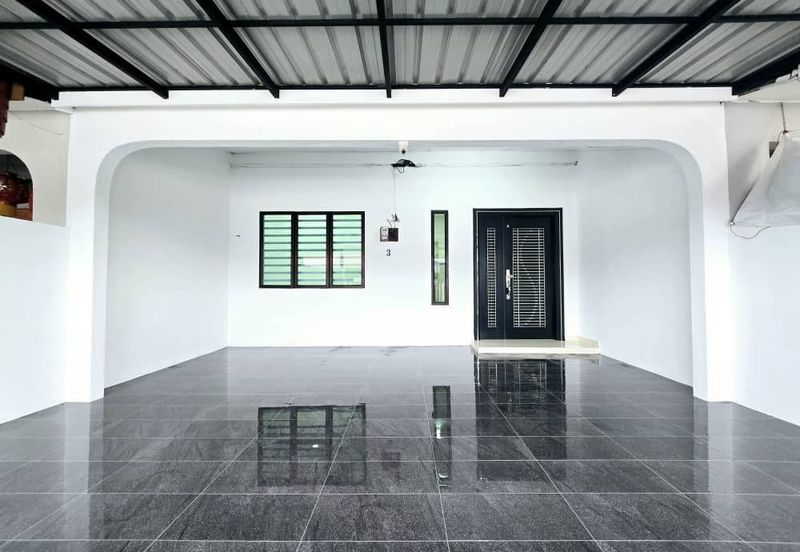 TAMAN PUTERI LINDUNGAN BULAN