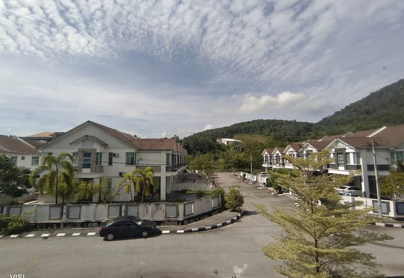 TAMAN MERU DESA PARK