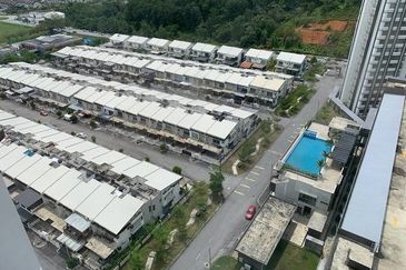 TAMAN MERU IDAMAN (SCIENTEX MERU)