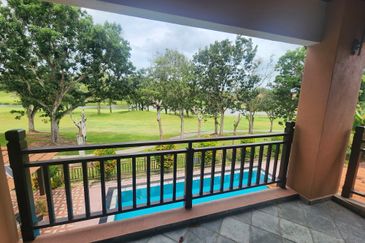 TIARA MELAKA GOLF & COUNTRY CLUB (VILLE