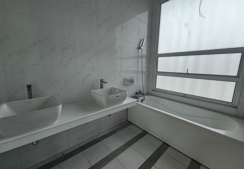 Taman Saujana Heights