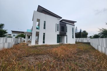 Taman Saujana Heights