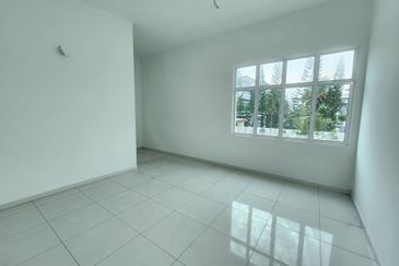 Taman Saujana Heights