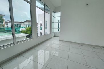 Taman Saujana Heights