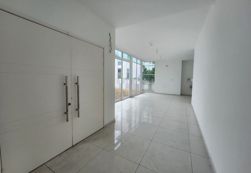 Taman Saujana Heights