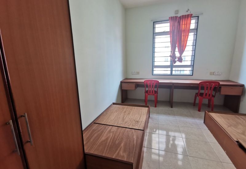 Ixora Apartment (Bukit Beruang)