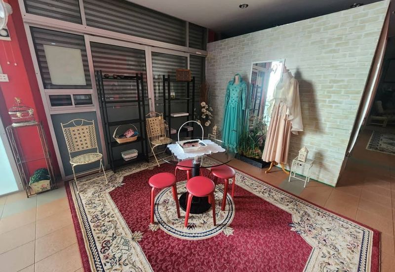 Jalan Kota Fesyen, MITC