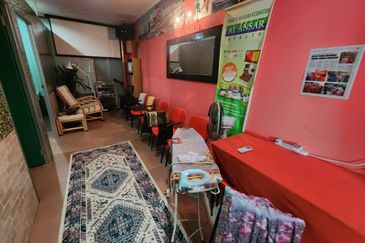 Jalan Kota Fesyen, MITC