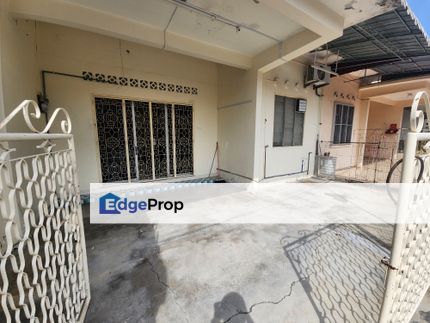 Single Teres Walking Distance to Jonker Street, Melaka, Bandar Hilir