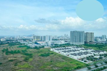 5 Acre Commercial Lots @ Kota Laksamana For Sale 