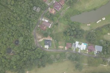 Tiara Golf Resort Bungalow Land