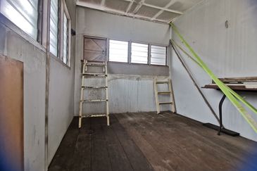 TAMAN BUKIT SERINDIT